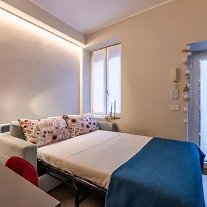 Apartamento Duomo A 2 Fermate - Tiny In Pta Venezia, Milán