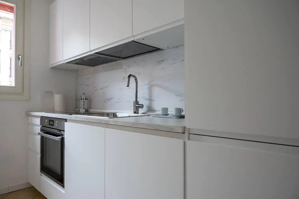 Luminoso Trilocale Affori Centro Apartment Milan