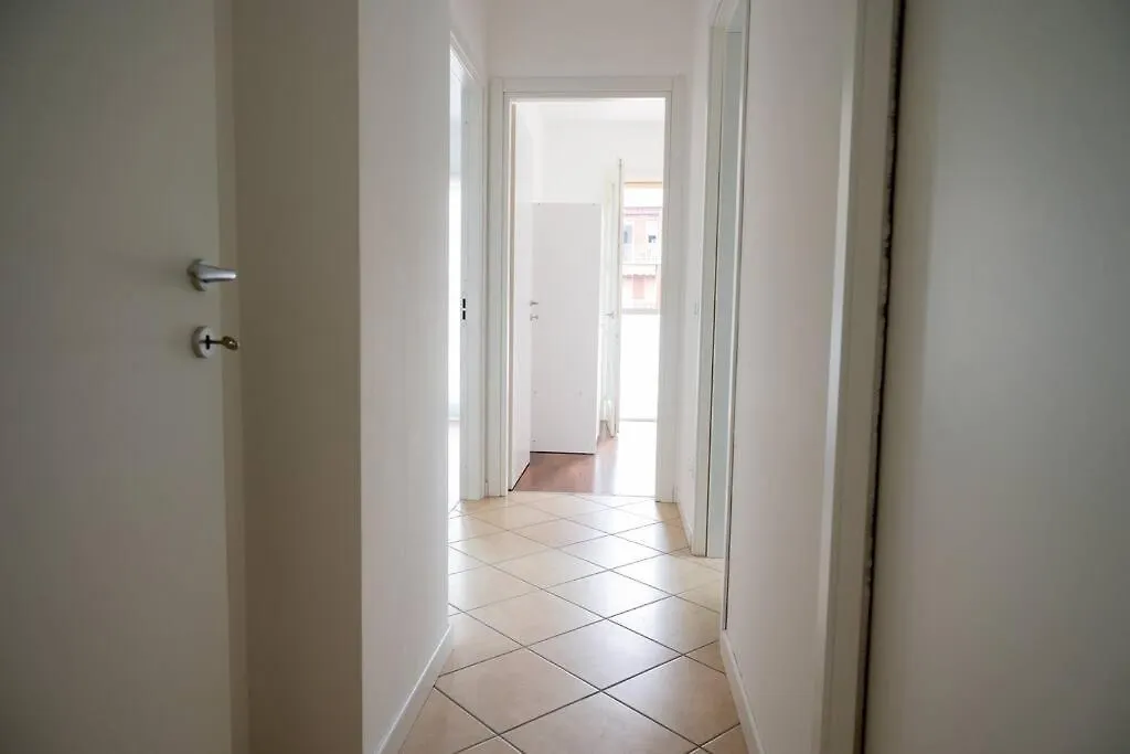 Luminoso Trilocale Affori Centro Apartment Milan